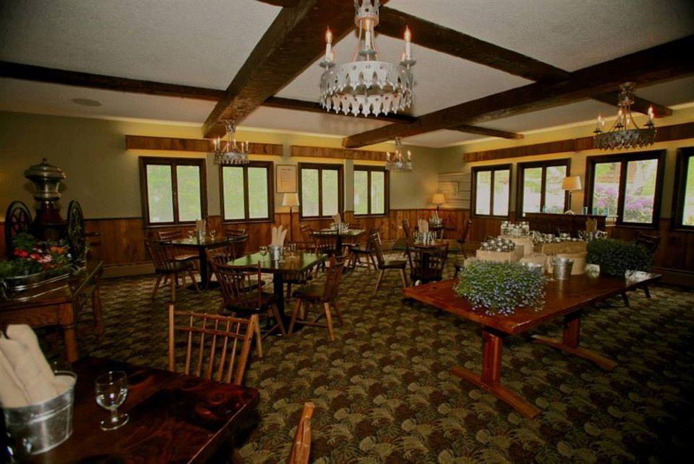 The Upper Pass Lodge Londonderry Exterior photo